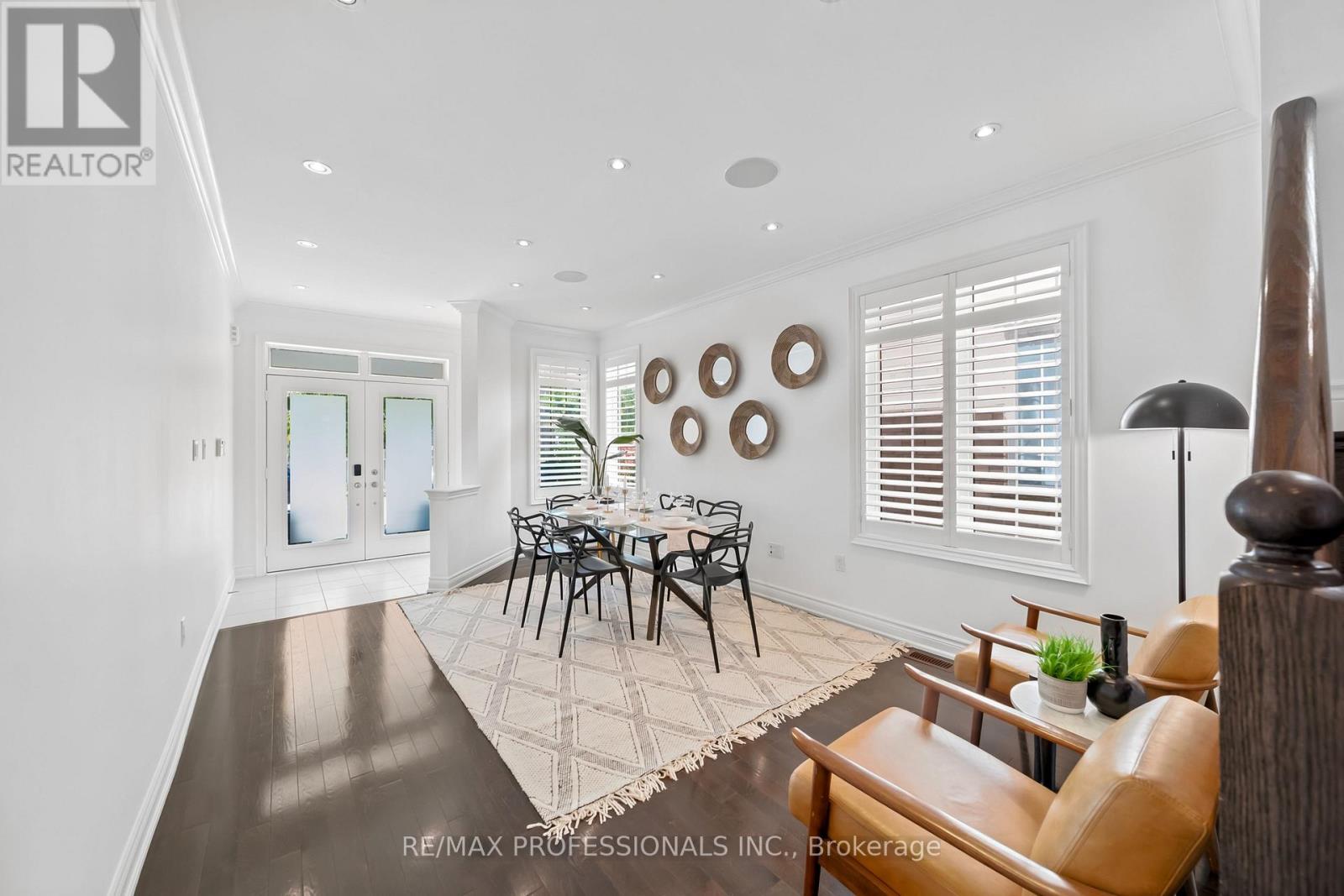 11 Pelham Drive, Vaughan, Ontario  L4H 3Z5 - Photo 4 - N13477348
