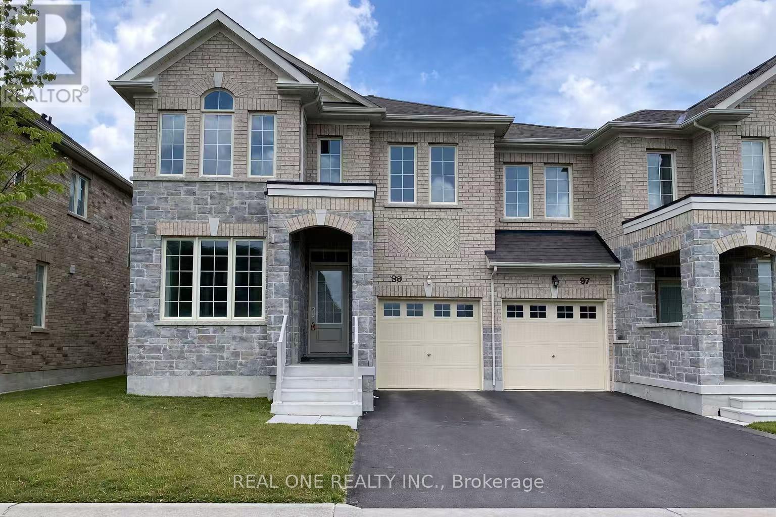 99 KENNETH ROGERS CRESCENT, East Gwillimbury, Ontario