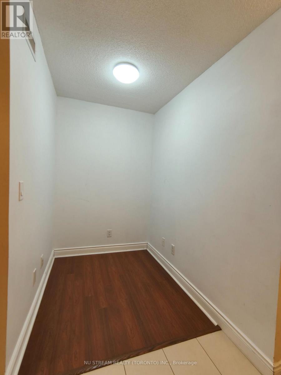 801 - 39 Galleria Parkway, Markham, Ontario  L3T 0A6 - Photo 6 - N13477466