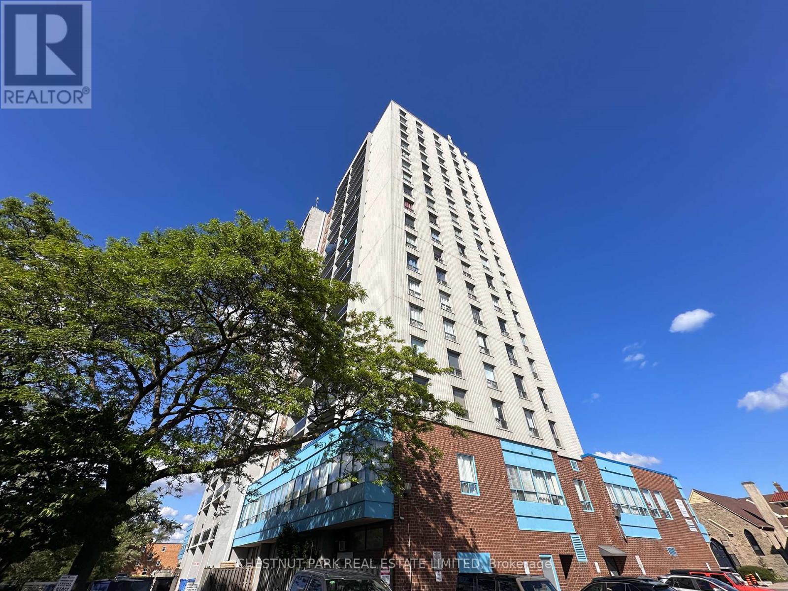 1003 - 150 LAKESHORE ROAD W, Mississauga, Ontario