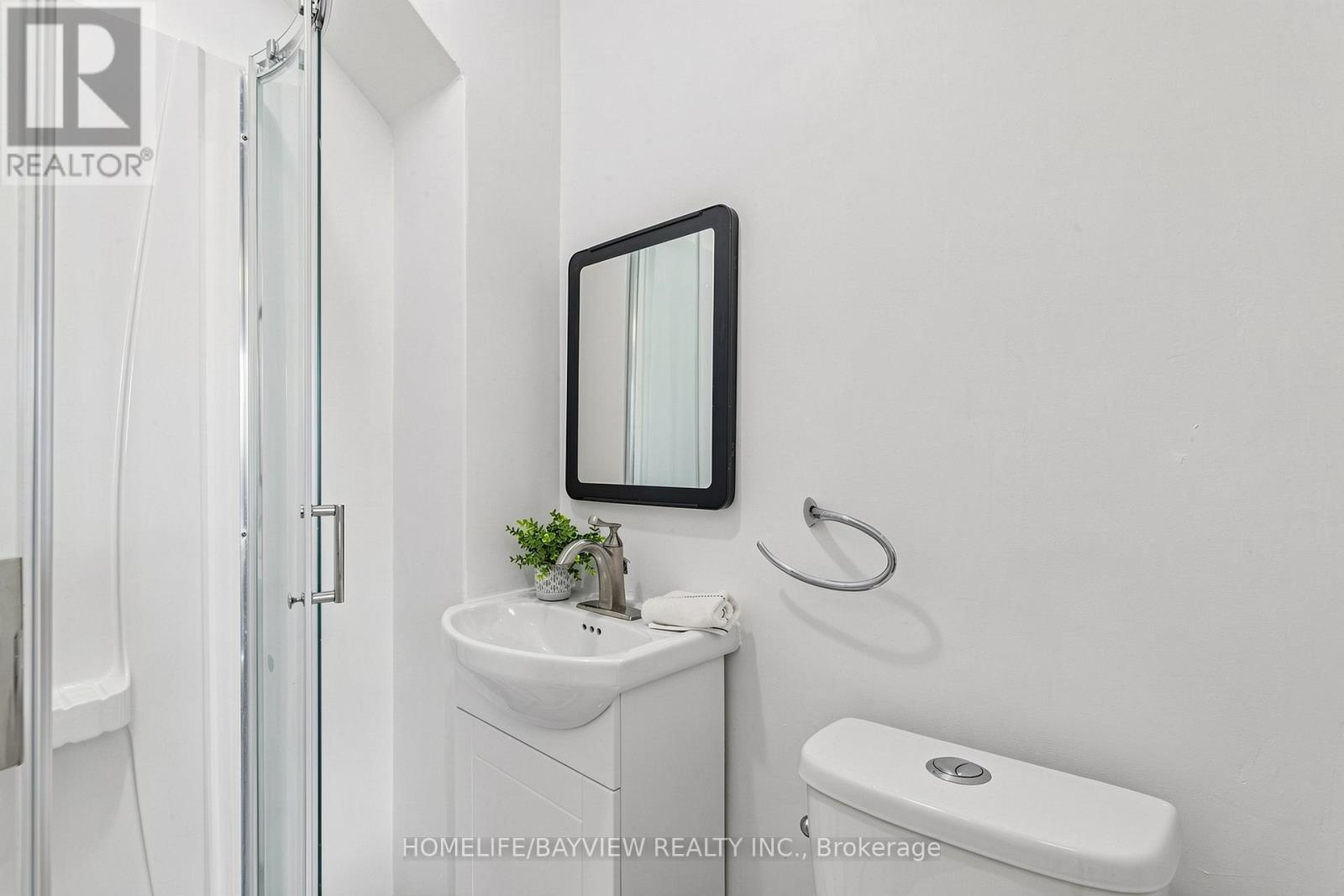 27 Bedle Avenue, Toronto, Ontario  M2H 1K7 - Photo 21 - C13471056
