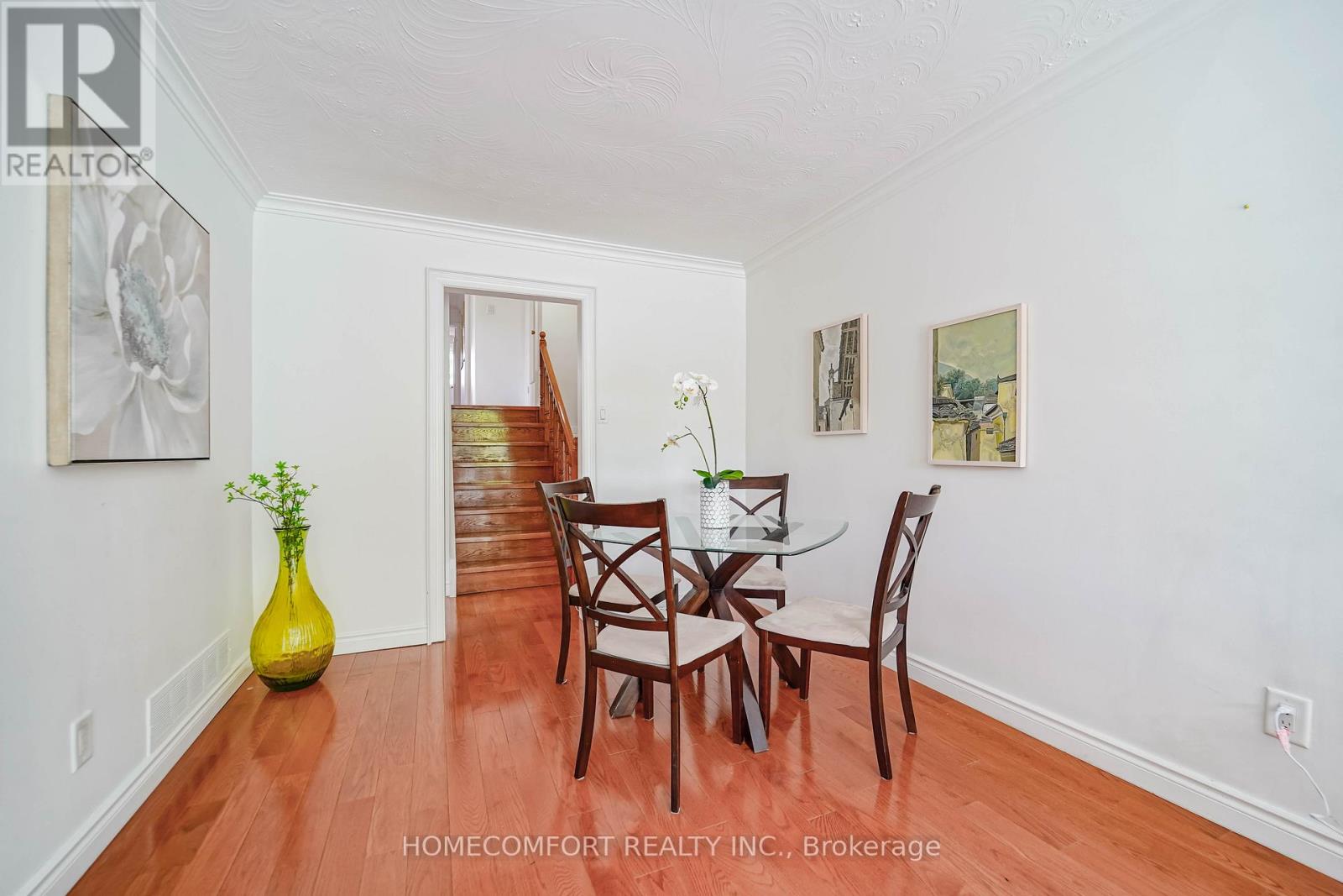 8 Topaz Gate, Toronto, Ontario  M2M 2Z7 - Photo 12 - C13459342