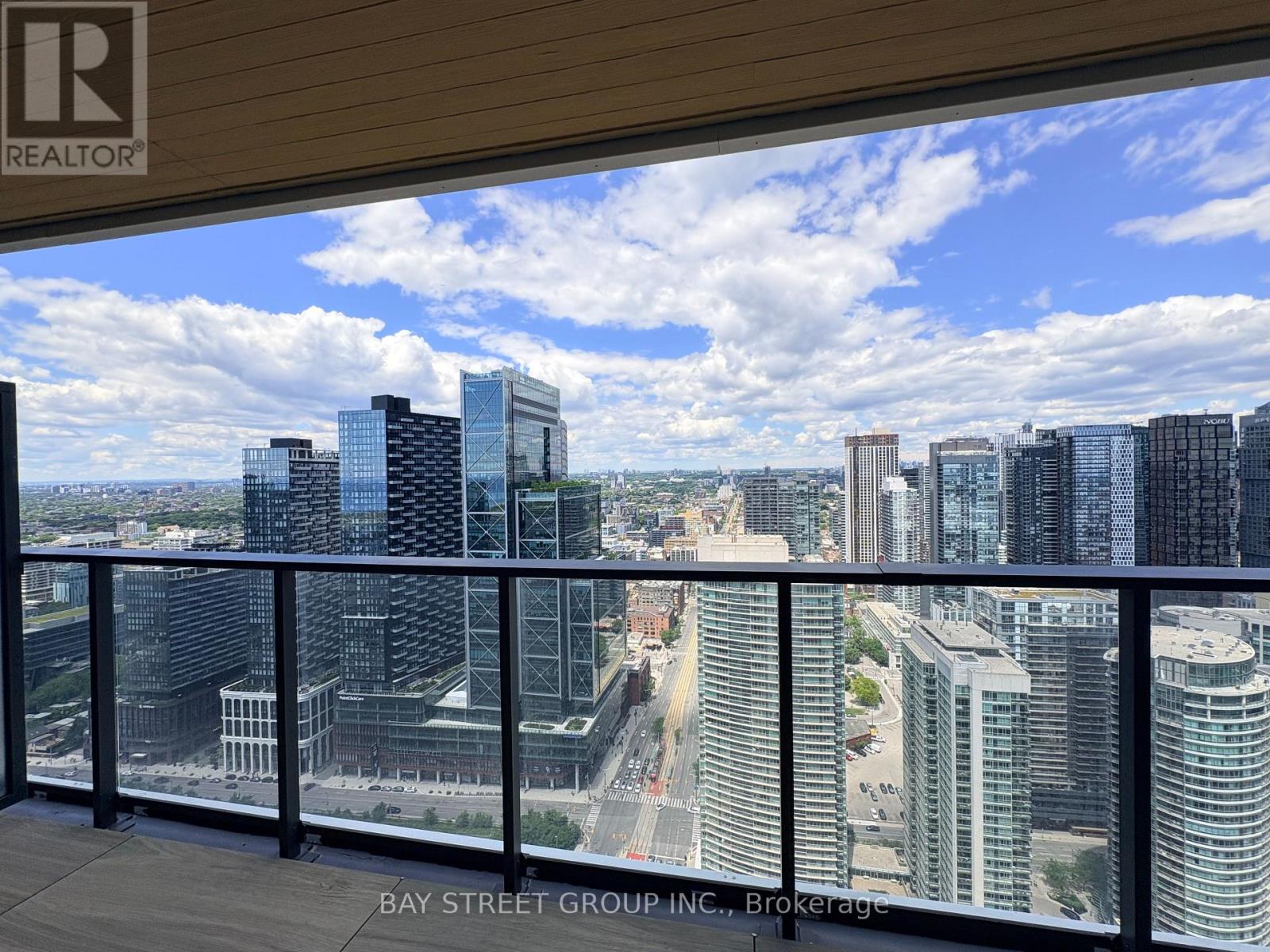 4905 - 3 Concord Cityplace Way, Toronto, Ontario  M5V 0X4 - Photo 24 - C13089726