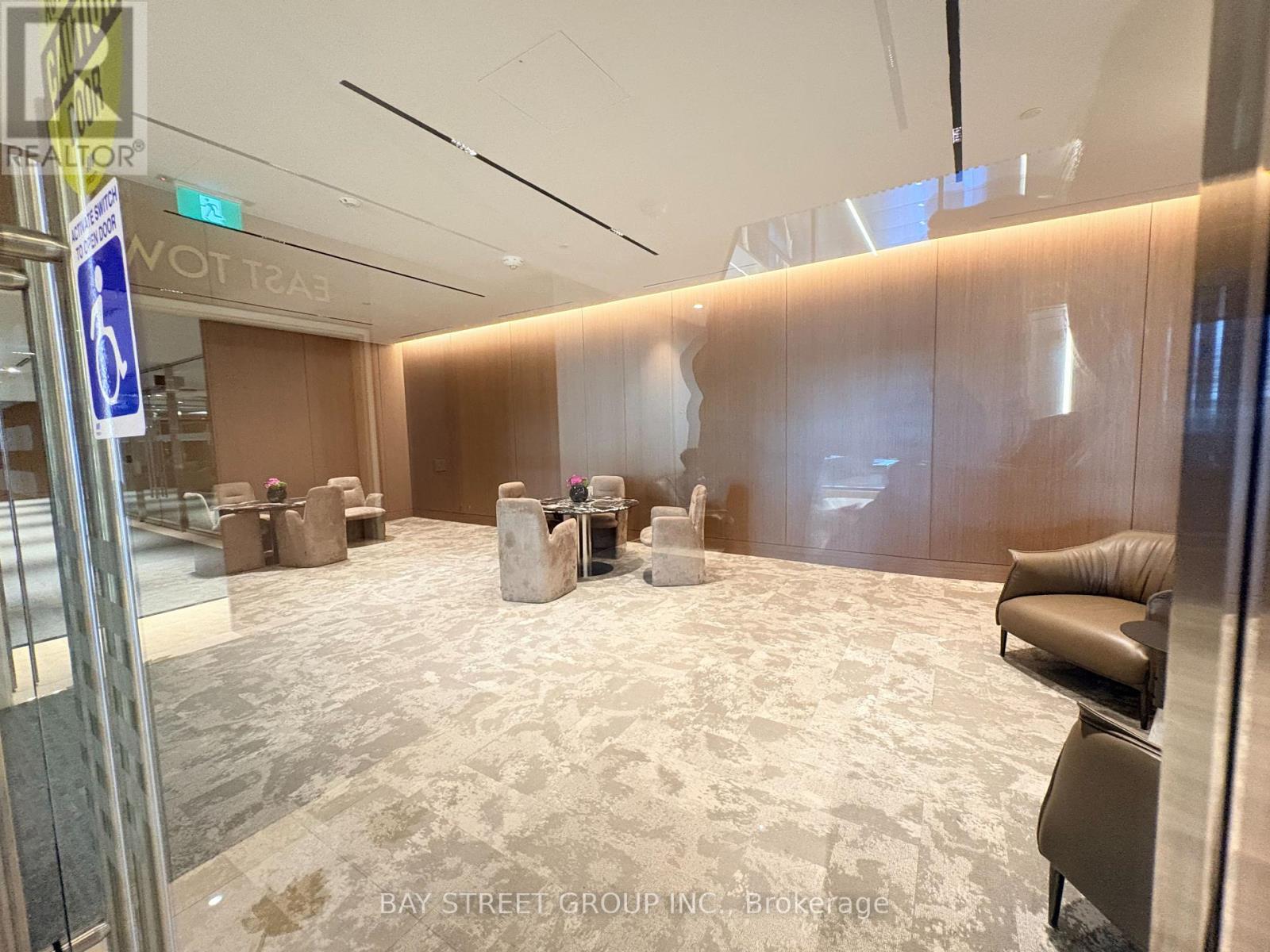 4905 - 3 Concord Cityplace Way, Toronto, Ontario  M5V 0X4 - Photo 8 - C13089726