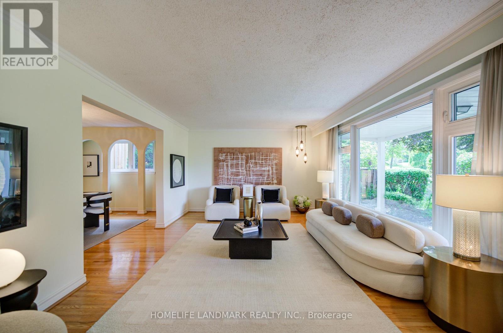 21 Colonnade Road, Toronto, Ontario  M2K 2L6 - Photo 7 - C13472718
