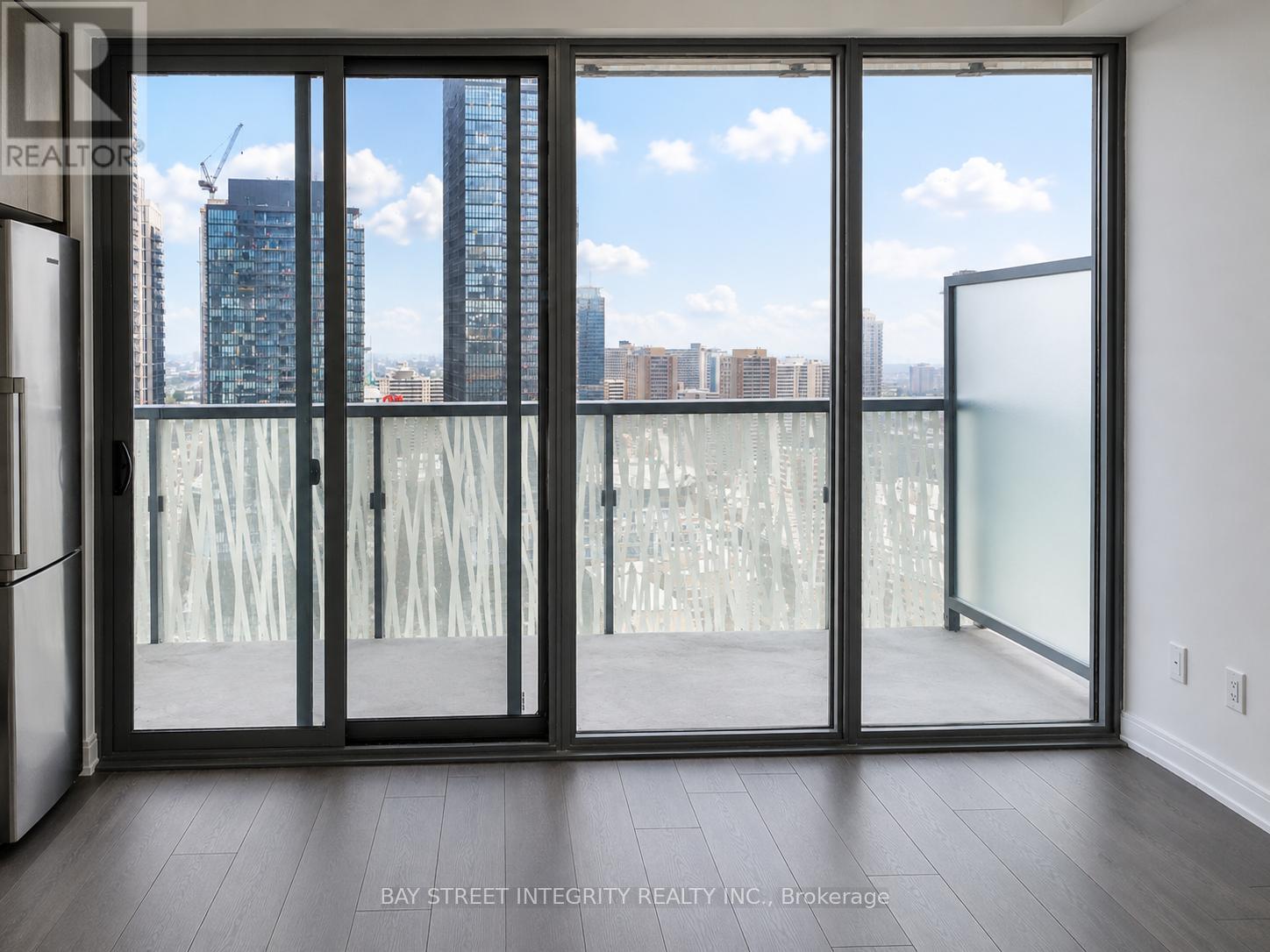 3202 - 50 Charles Street E, Toronto, Ontario  M4Y 0C3 - Photo 2 - C13475326