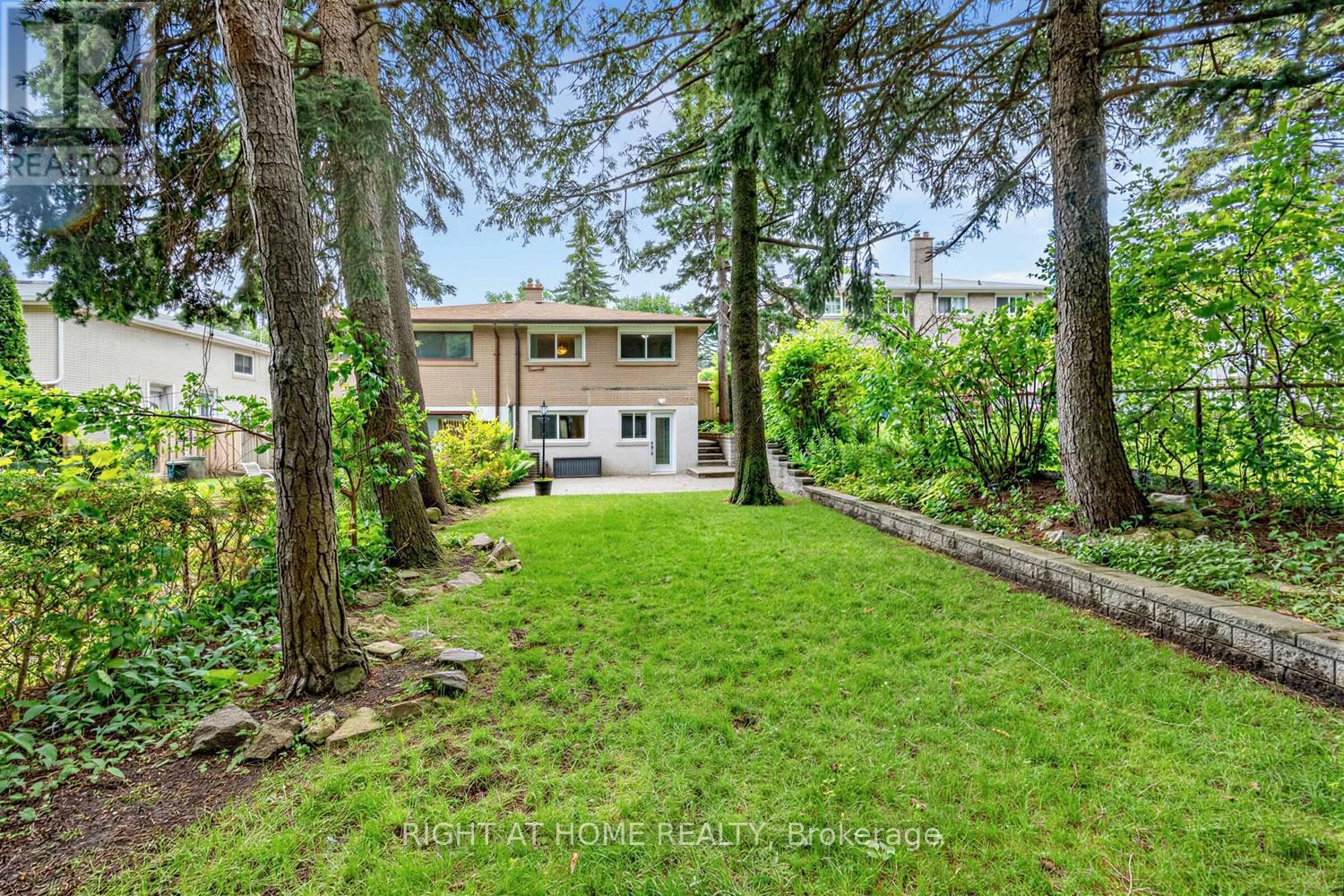 324 Woodsworth Road, Toronto, Ontario  M2L 2T6 - Photo 30 - C13475424