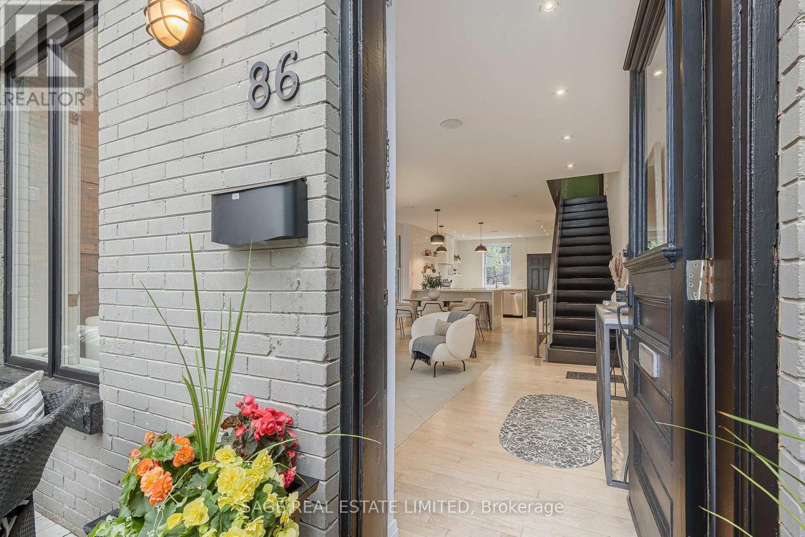 86 Dupont Street, Toronto, Ontario  M5R 1V2 - Photo 4 - C13475446