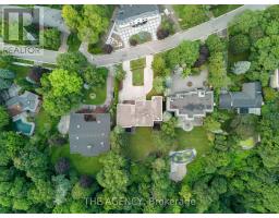 23 BAYVIEW RIDGE, Toronto, Ontario