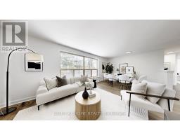 33 SANDERLING PLACE, Toronto, Ontario
