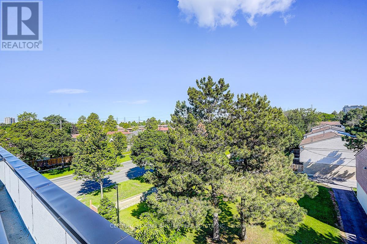 A319 - 3453 Victoria Park Avenue, Toronto, Ontario  M1W 0A9 - Photo 47 - E13467064