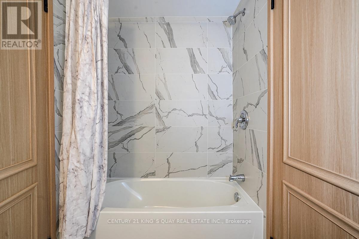 A319 - 3453 Victoria Park Avenue, Toronto, Ontario  M1W 0A9 - Photo 13 - E13467064