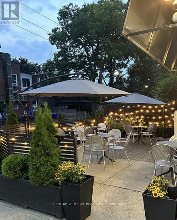2377 QUEEN STREET E, Toronto, Ontario