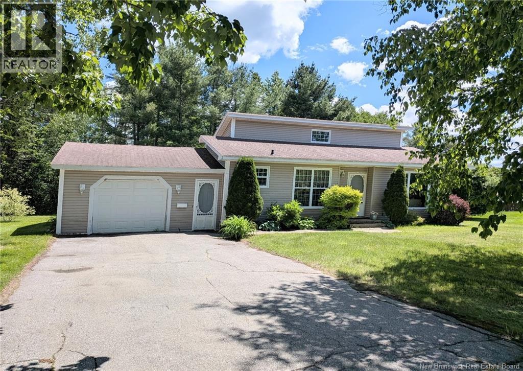8 Fenton Street, Miramichi, New Brunswick