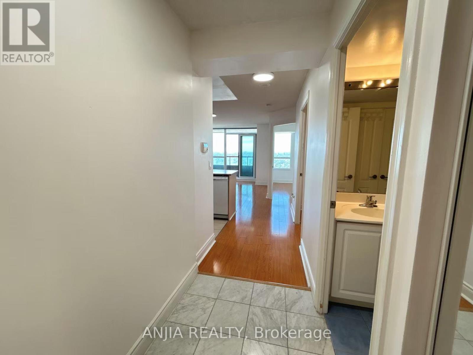 2805 - 50 Brian Harrison Way, Toronto, Ontario  M1P 5J4 - Photo 4 - E13474698
