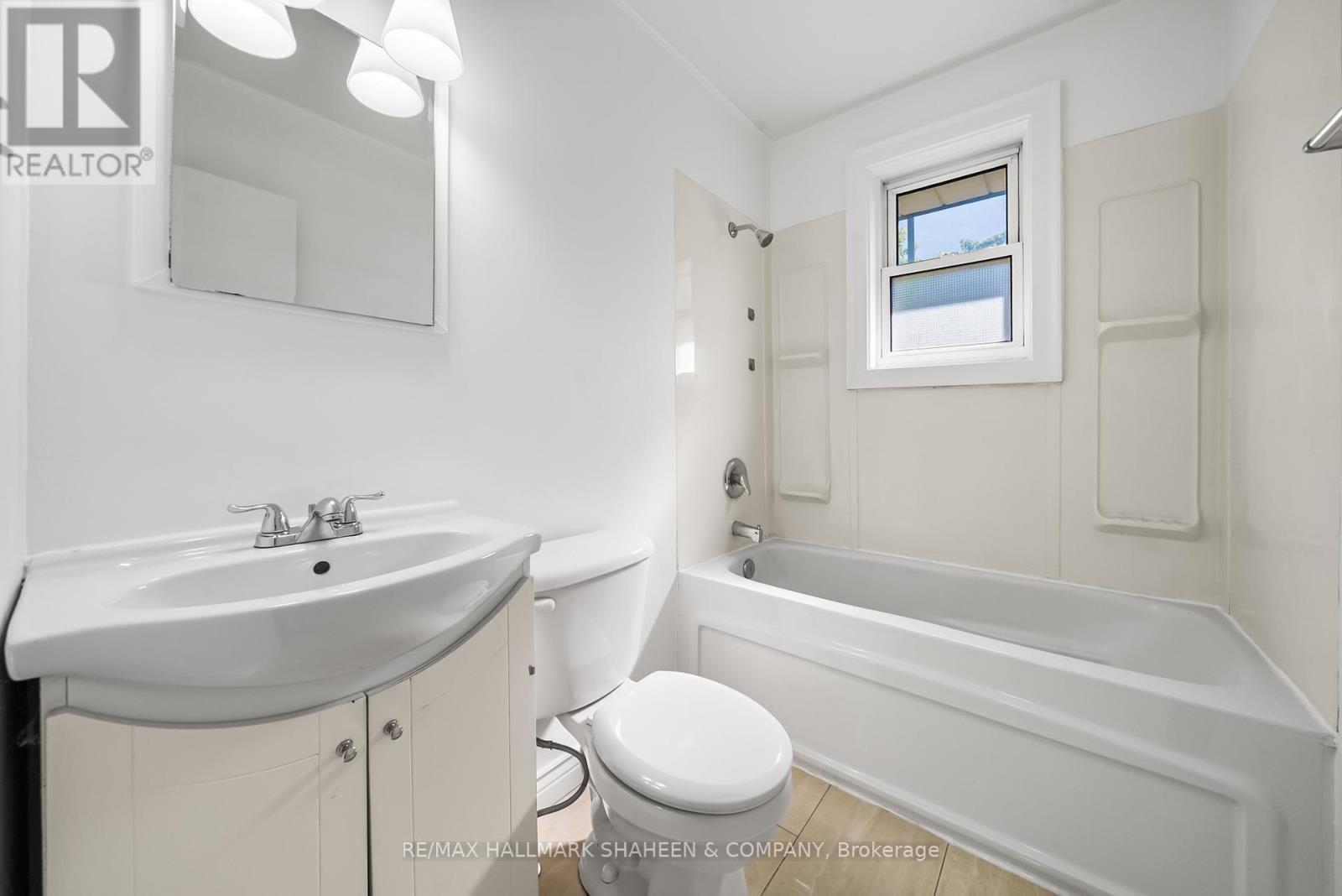 769 Tennyson Avenue, Oshawa, Ontario  L1H 3K5 - Photo 18 - E13474862