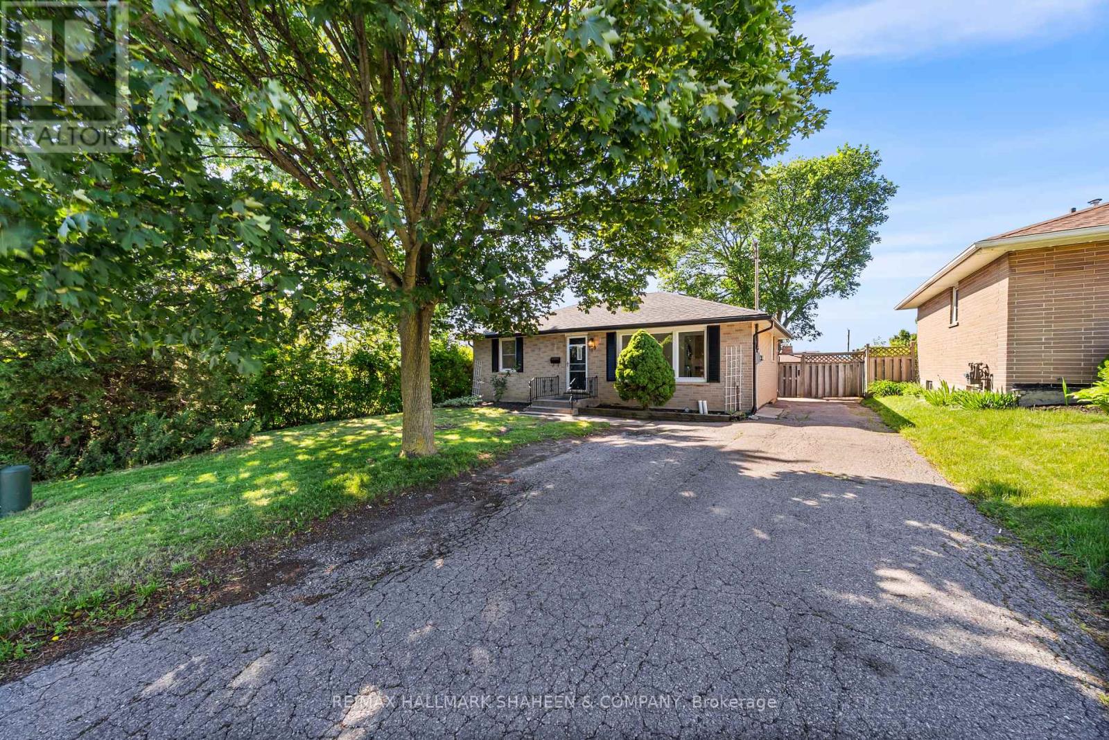 769 Tennyson Avenue, Oshawa, Ontario  L1H 3K5 - Photo 39 - E13474862