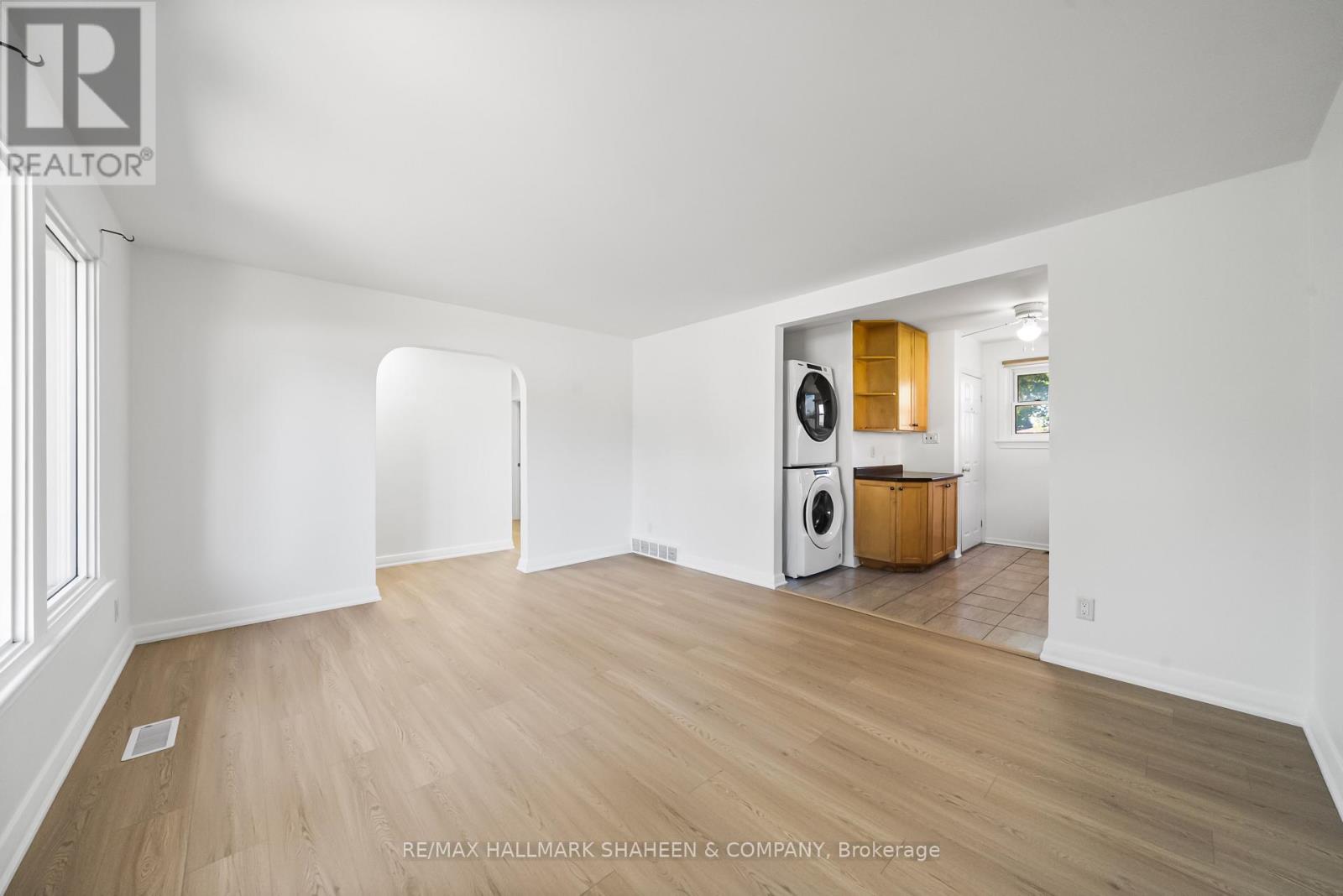 769 Tennyson Avenue, Oshawa, Ontario  L1H 3K5 - Photo 6 - E13474862