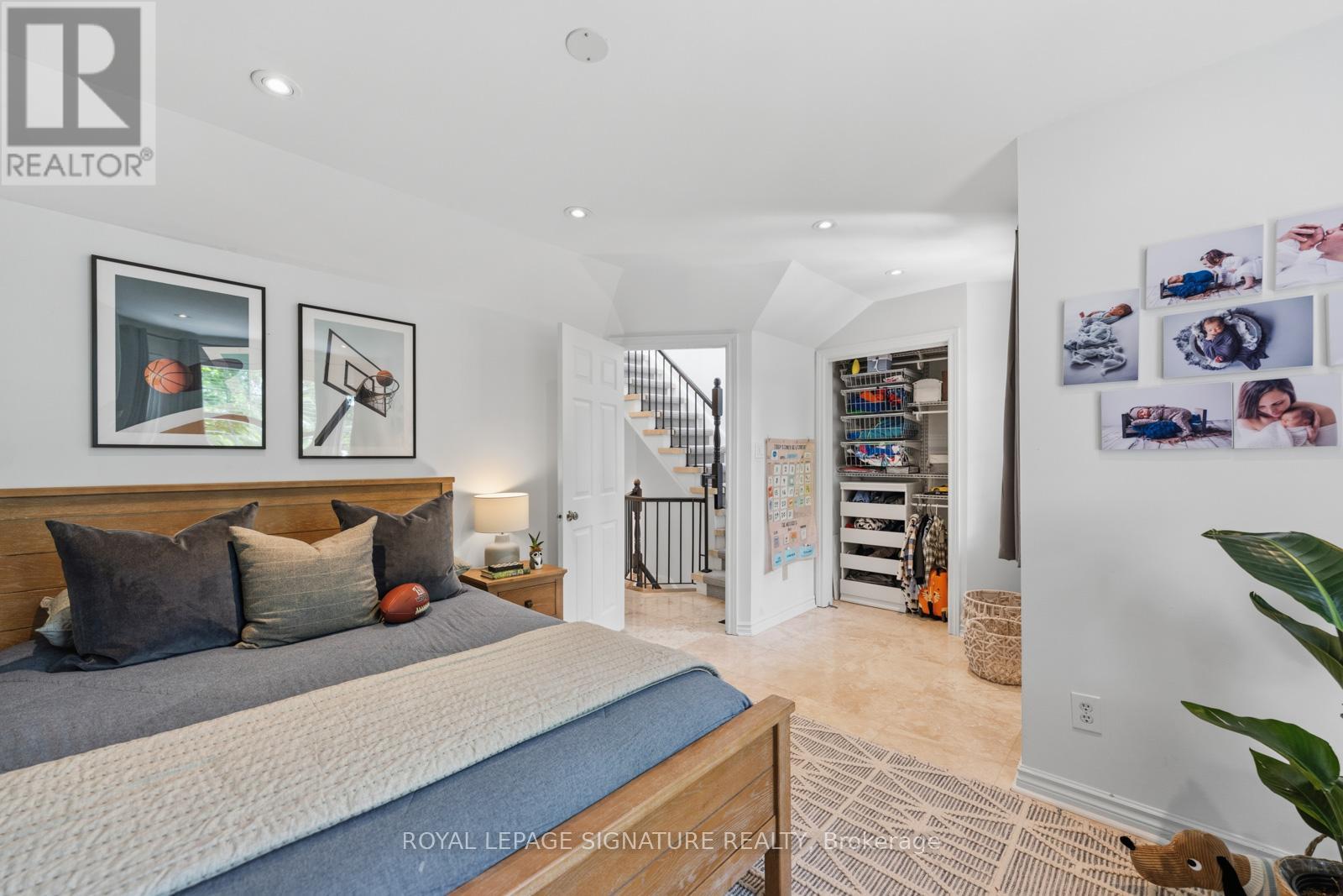 24 Hazel Avenue, Toronto, Ontario  M4E 1C5 - Photo 14 - E13474792