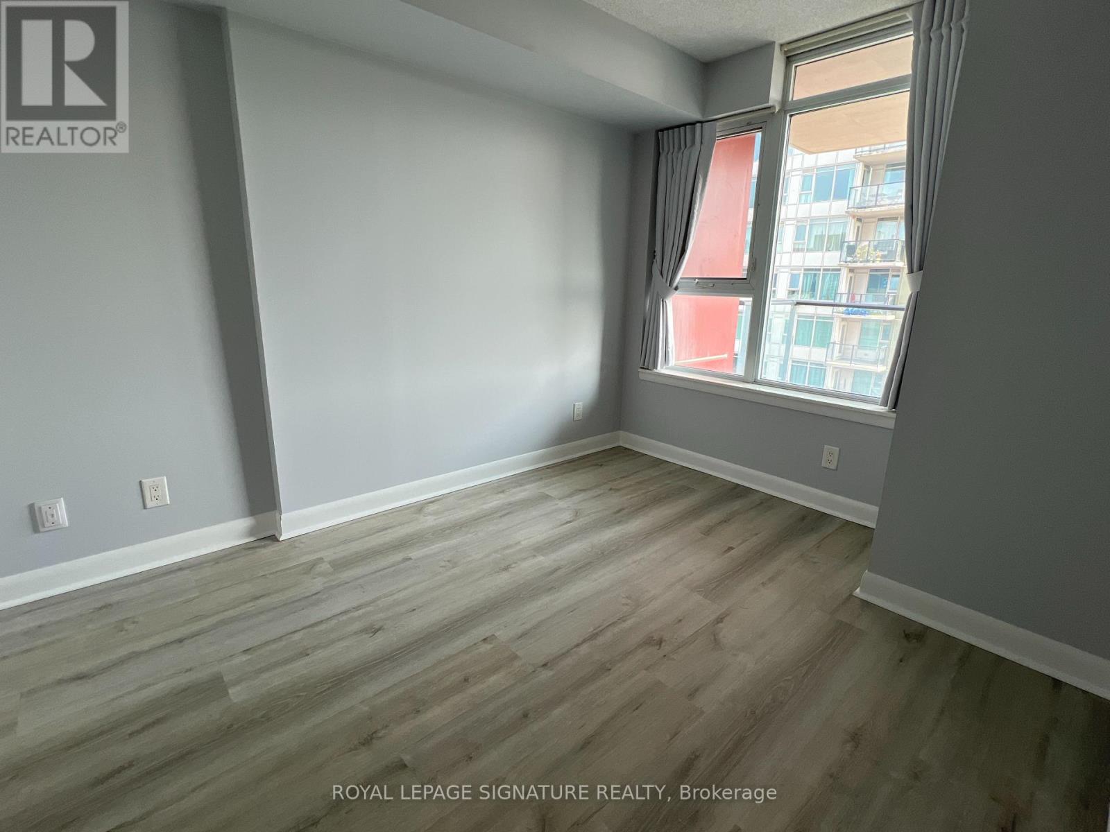 1206 - 25 Town Centre Court, Toronto, Ontario M1P 0B4 - Photo 2 - E13474998
