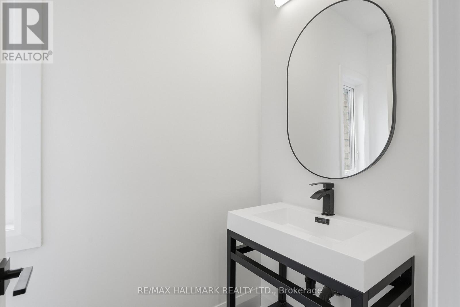 49 Greendowns Drive, Toronto, Ontario  M1M 2G6 - Photo 7 - E13474994