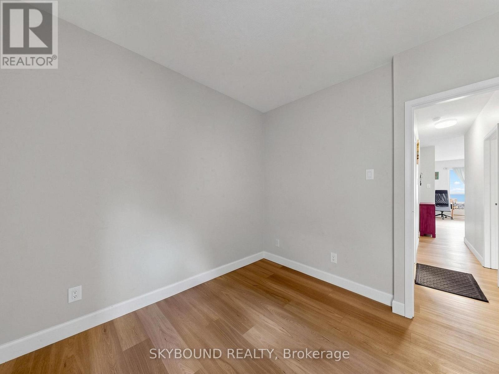 G - 131 Wineva Avenue, Toronto, Ontario  M4E 2T3 - Photo 16 - E13475112