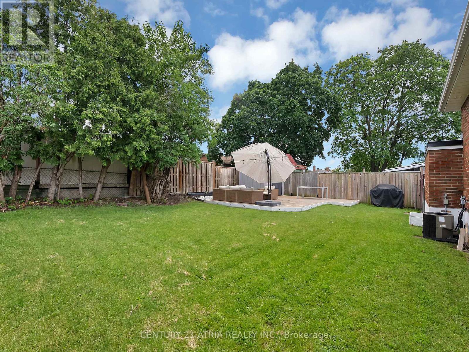 21 Cavehill Crescent, Toronto, Ontario  M1R 4P8 - Photo 24 - E13475222