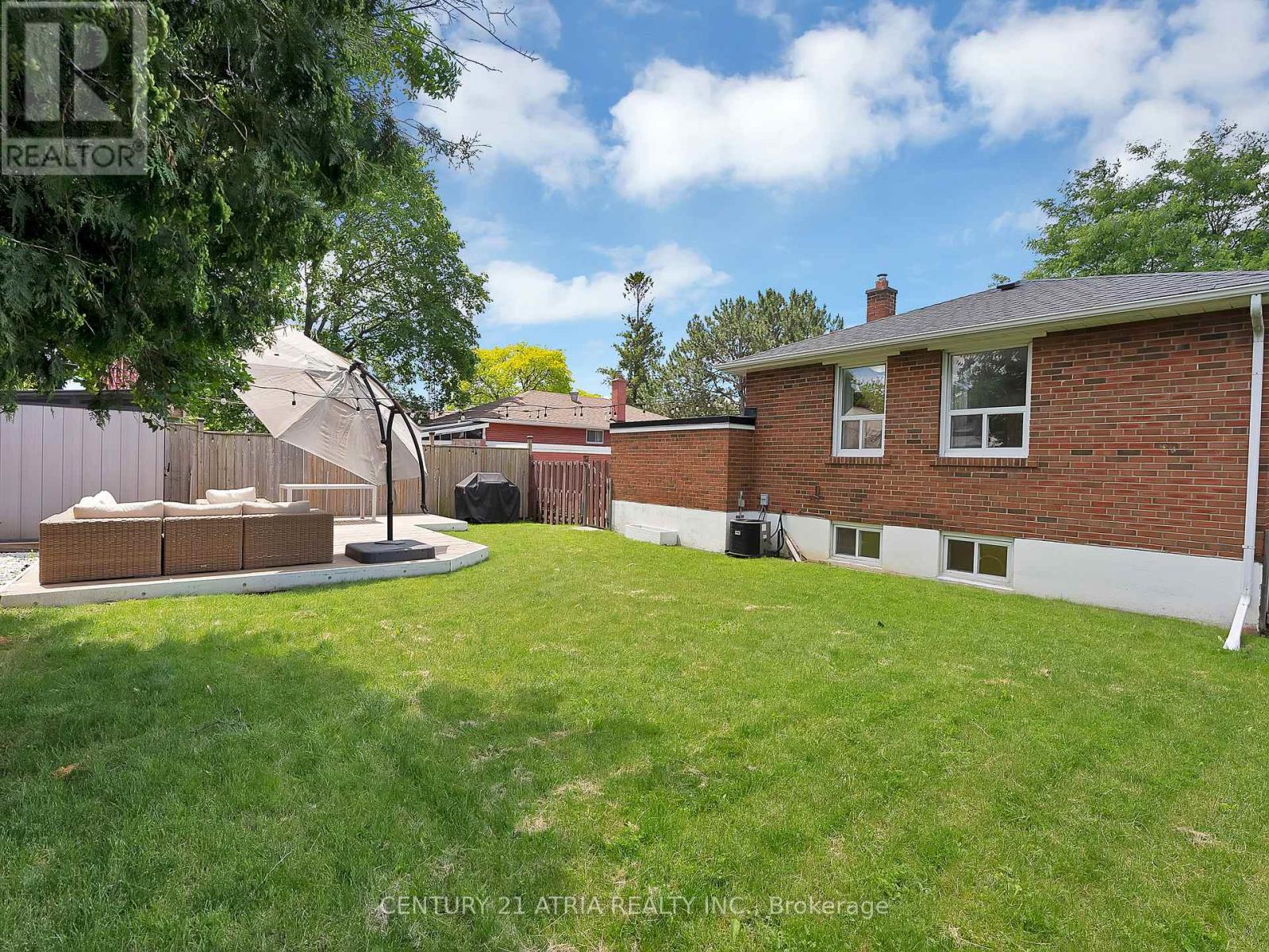 21 Cavehill Crescent, Toronto, Ontario  M1R 4P8 - Photo 25 - E13475222
