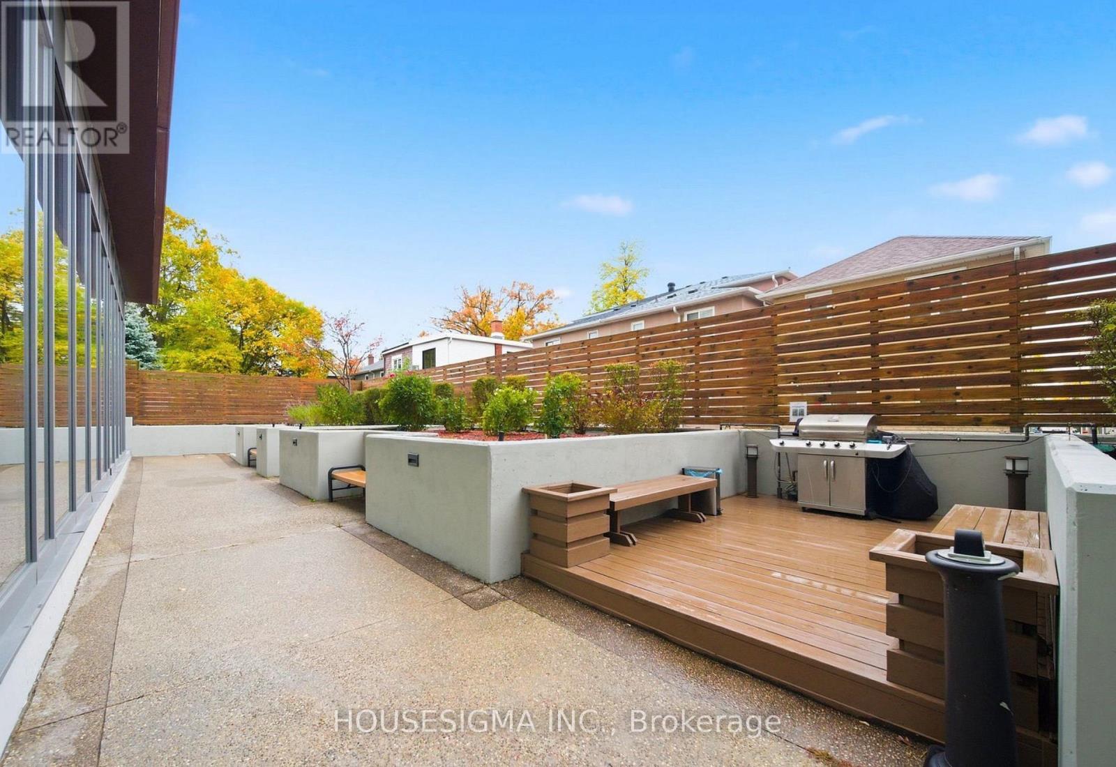 811 - 2055 Danforth Avenue, Toronto, Ontario  M4C 1J8 - Photo 16 - E13475490