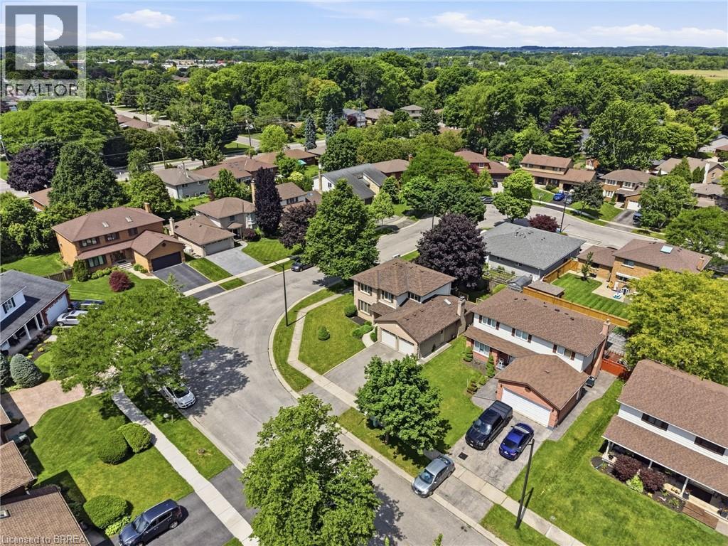 22 Colonial Crescent, Brantford, Ontario  N3R 7M6 - Photo 45 - 40840969