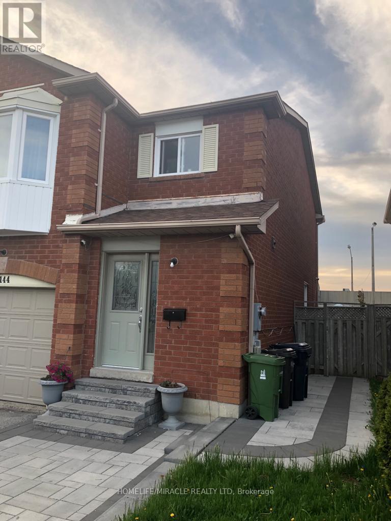 144 Robbinstone Drive, Toronto, Ontario  M1B 2E7 - Photo 27 - E13476622