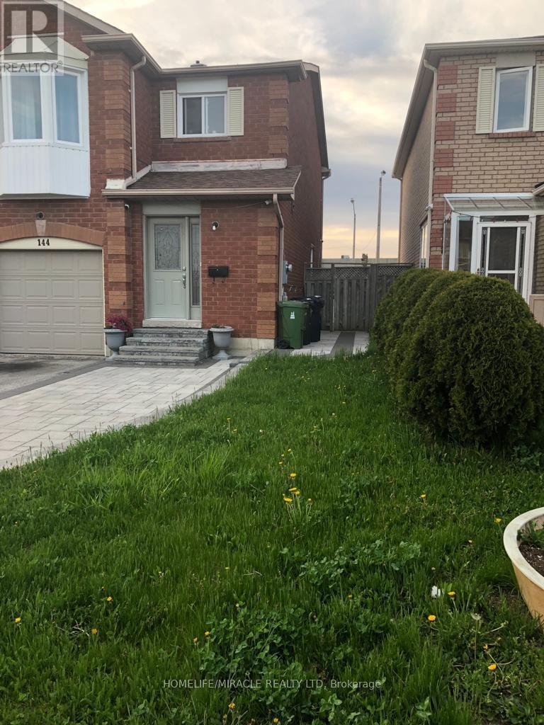 144 Robbinstone Drive, Toronto, Ontario  M1B 2E7 - Photo 25 - E13476622
