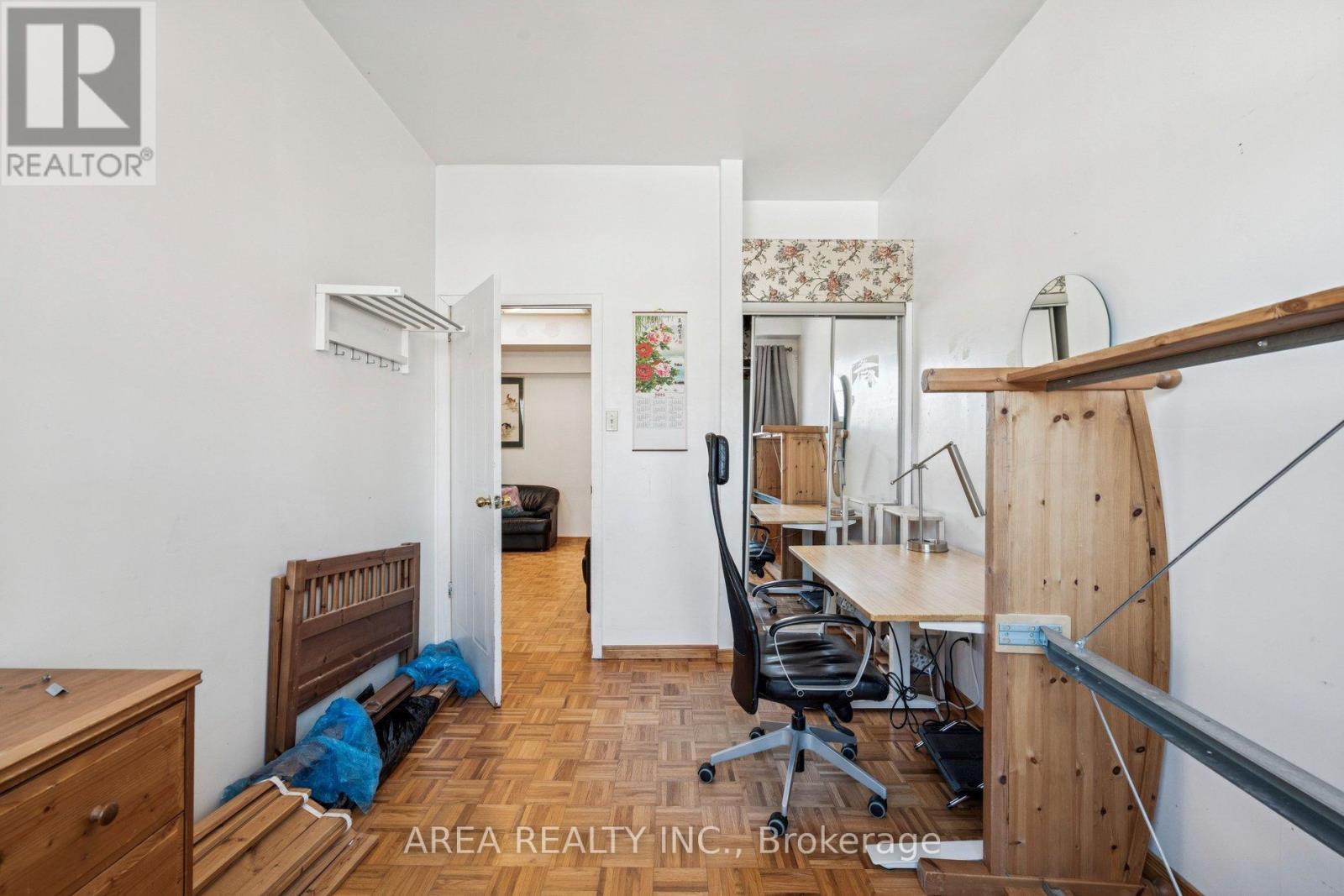839-841 Gerrard Street E, Toronto, Ontario  M4M 1Y8 - Photo 32 - E13476762