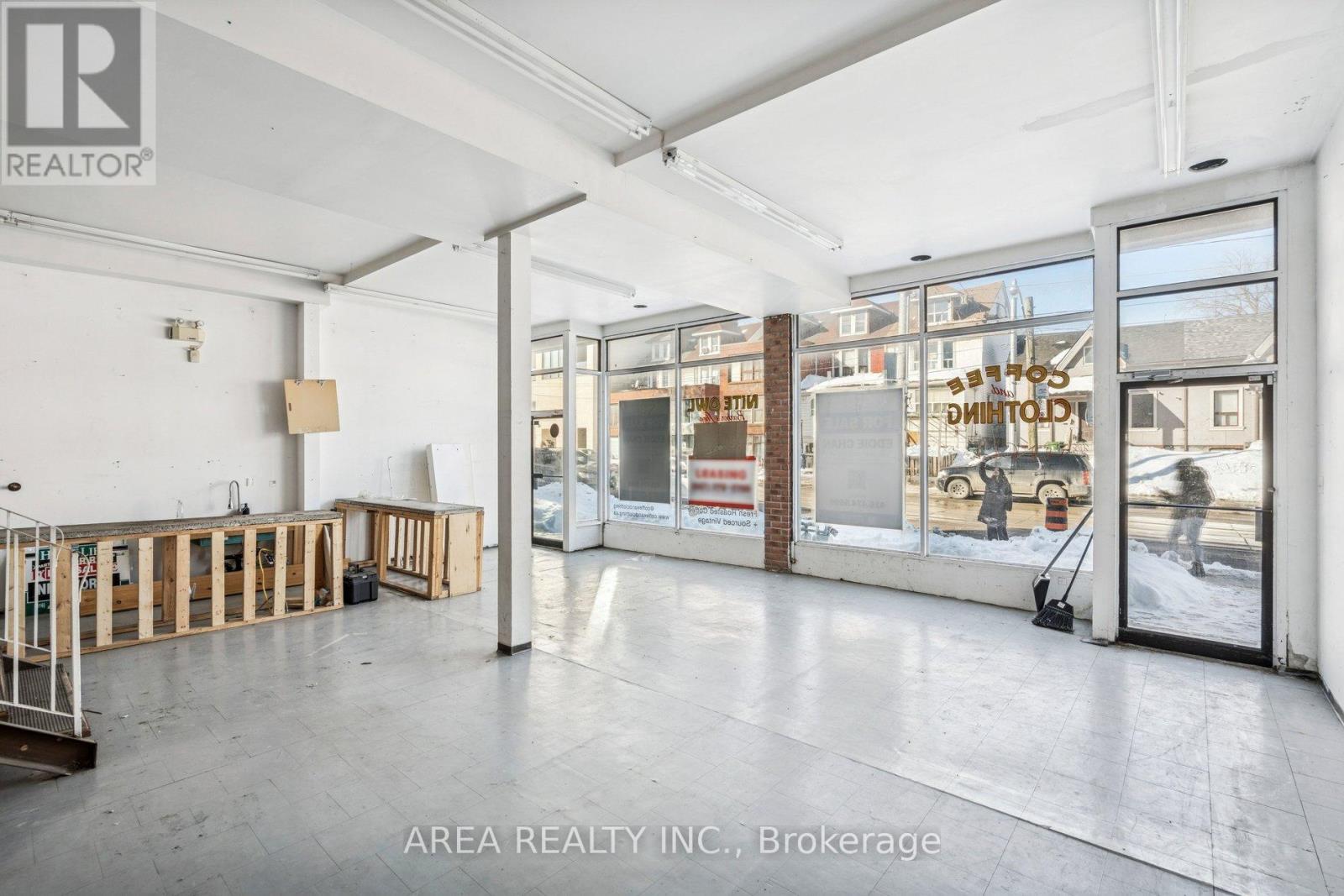 839-841 Gerrard Street E, Toronto, Ontario  M4M 1Y8 - Photo 8 - E13476762