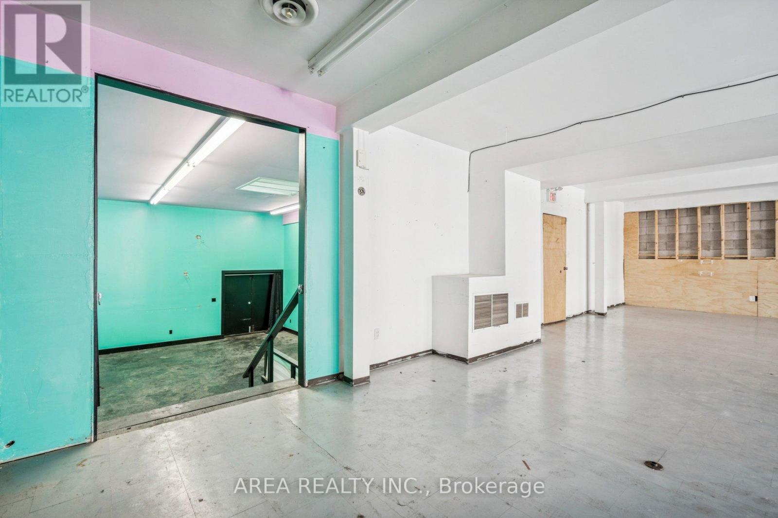 839-841 Gerrard Street E, Toronto, Ontario  M4M 1Y8 - Photo 15 - E13476762