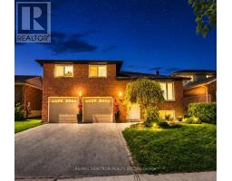 18 CASTILLE CRESCENT, Georgina, Ontario