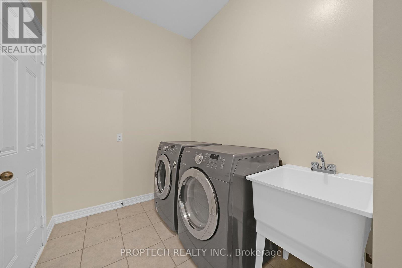 74 Manila Avenue, Markham, Ontario  L6C 0R7 - Photo 21 - N13448932