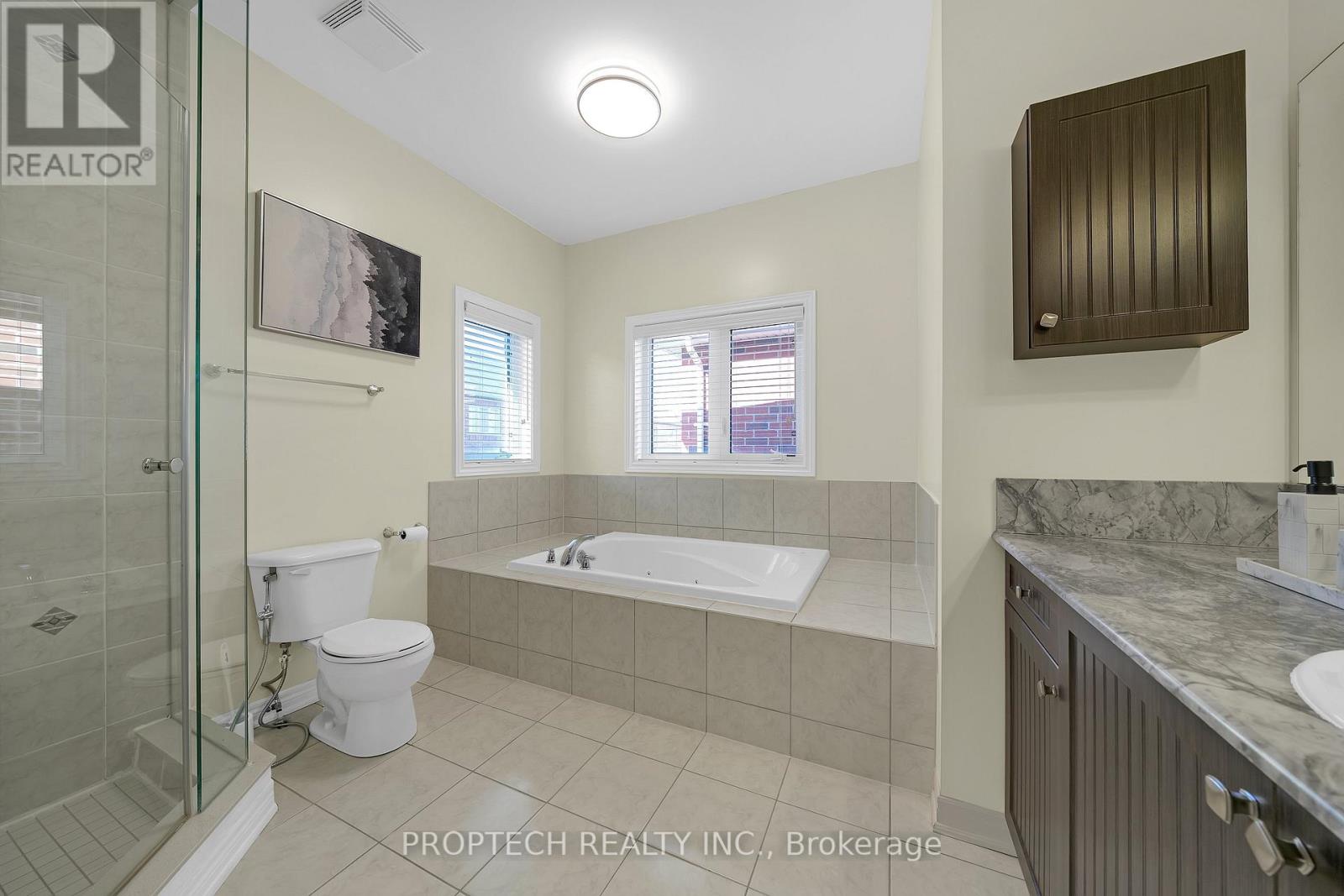 74 Manila Avenue, Markham, Ontario  L6C 0R7 - Photo 27 - N13448932