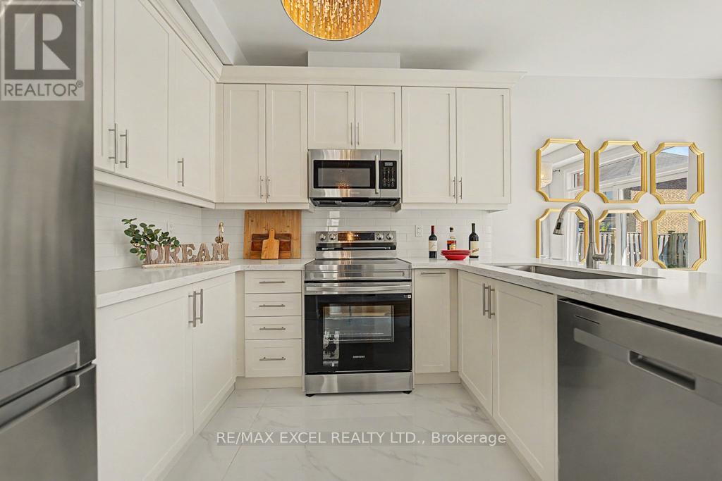 33 Brown Lane, Whitchurch-Stouffville, Ontario  L4A 0V1 - Photo 15 - N13474254