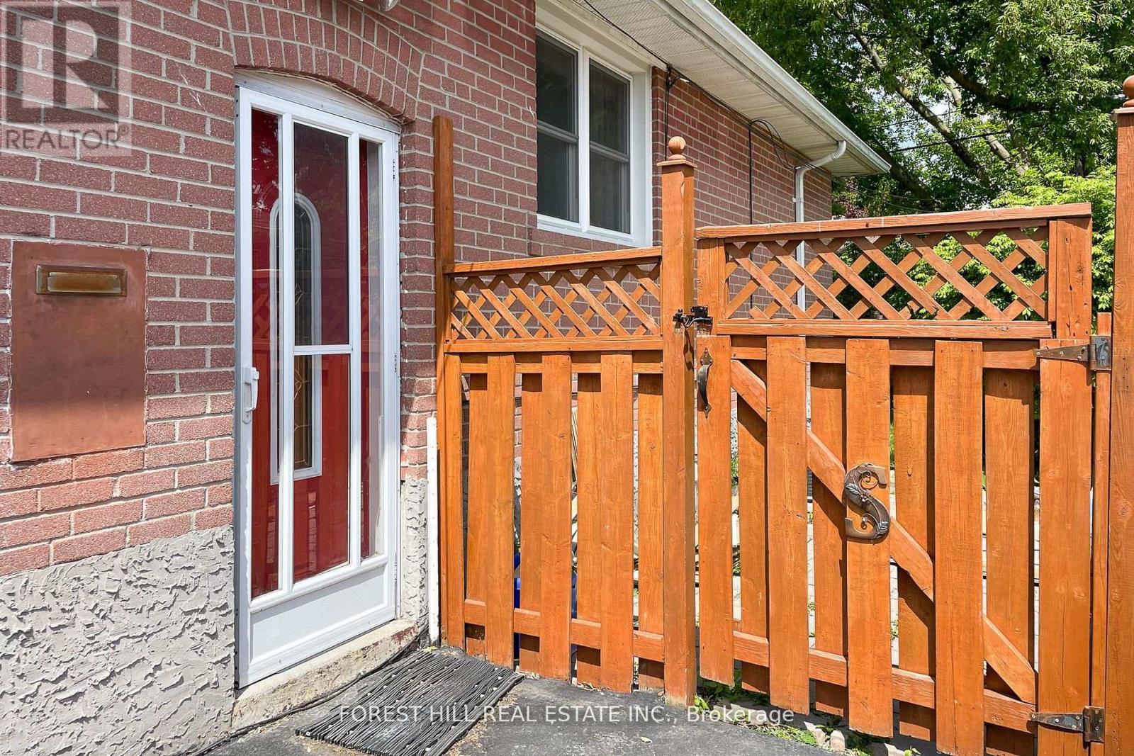 Main - 179 Septonne Avenue, Newmarket, Ontario  L3Y 2W5 - Photo 4 - N13474080
