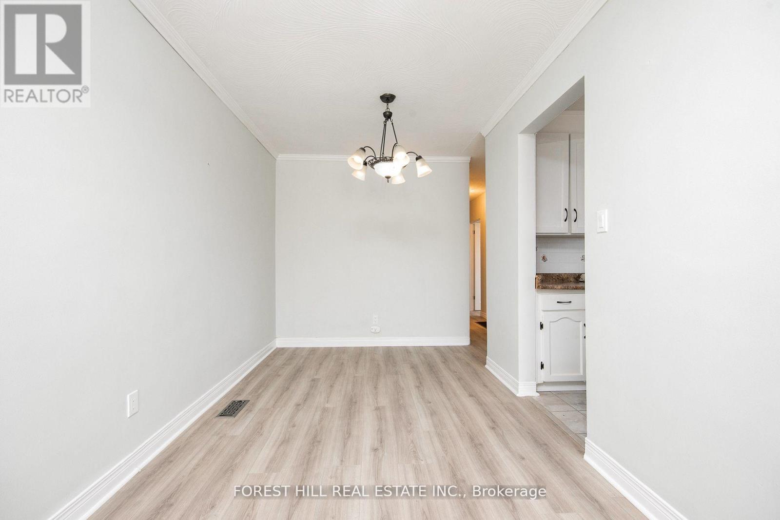 Main - 179 Septonne Avenue, Newmarket, Ontario  L3Y 2W5 - Photo 7 - N13474080