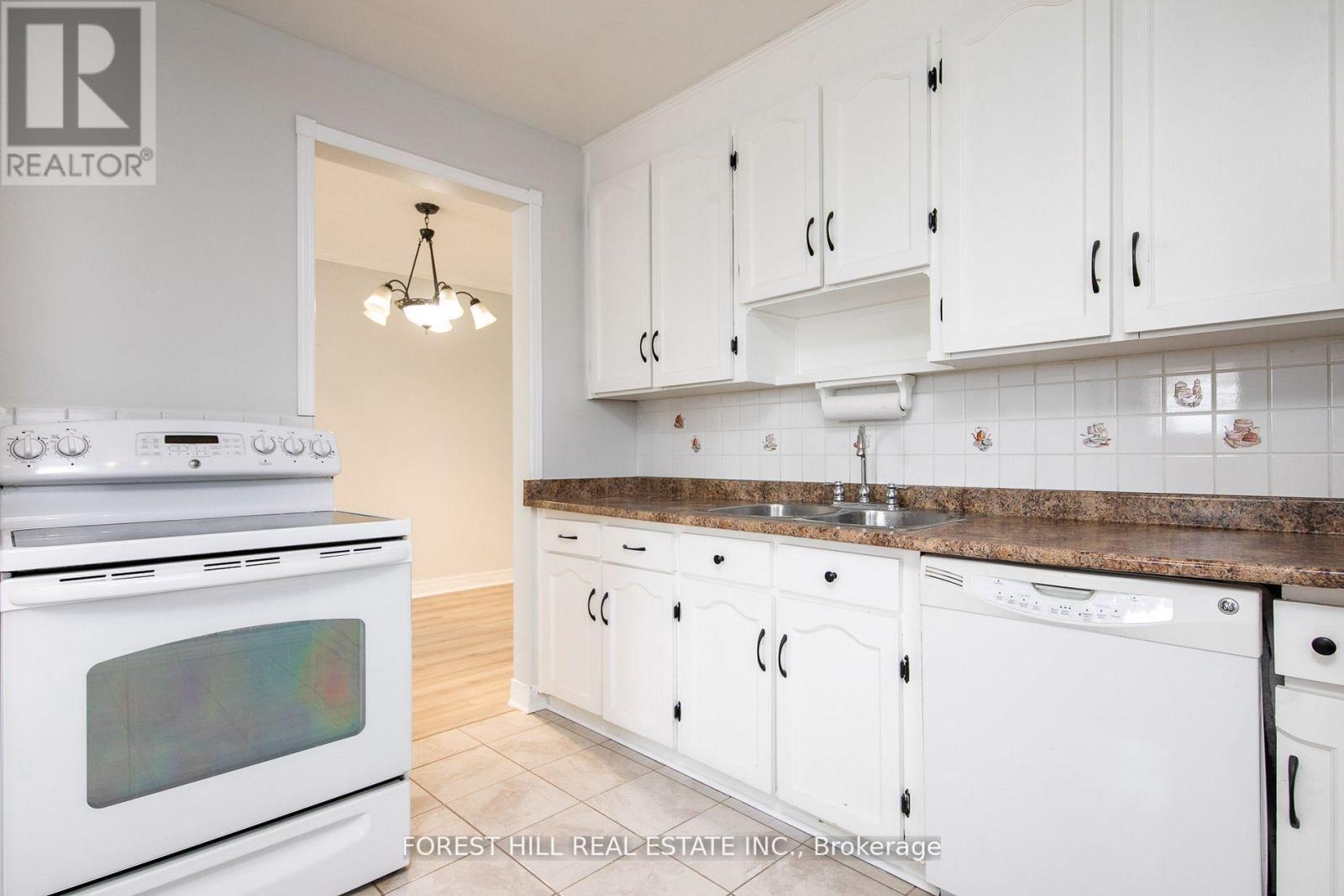 Main - 179 Septonne Avenue, Newmarket, Ontario  L3Y 2W5 - Photo 11 - N13474080