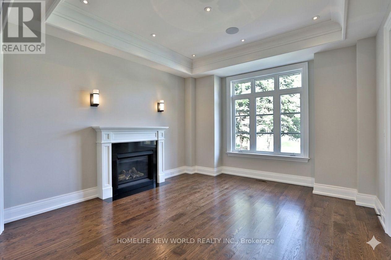 130 Elmwood Avenue, Richmond Hill, Ontario  L4C 1K9 - Photo 2 - N13474170