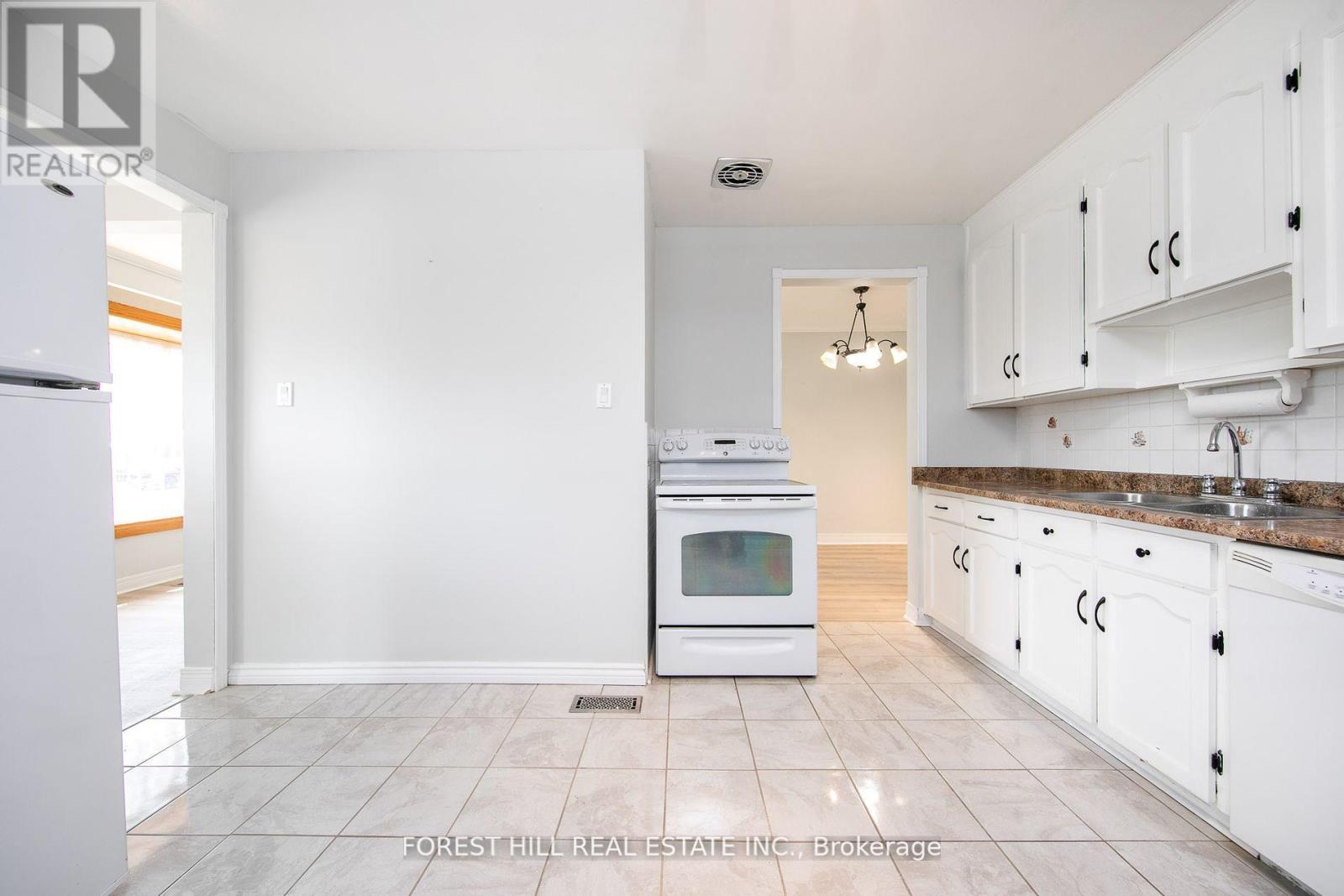 Main - 179 Septonne Avenue, Newmarket, Ontario  L3Y 2W5 - Photo 12 - N13474080
