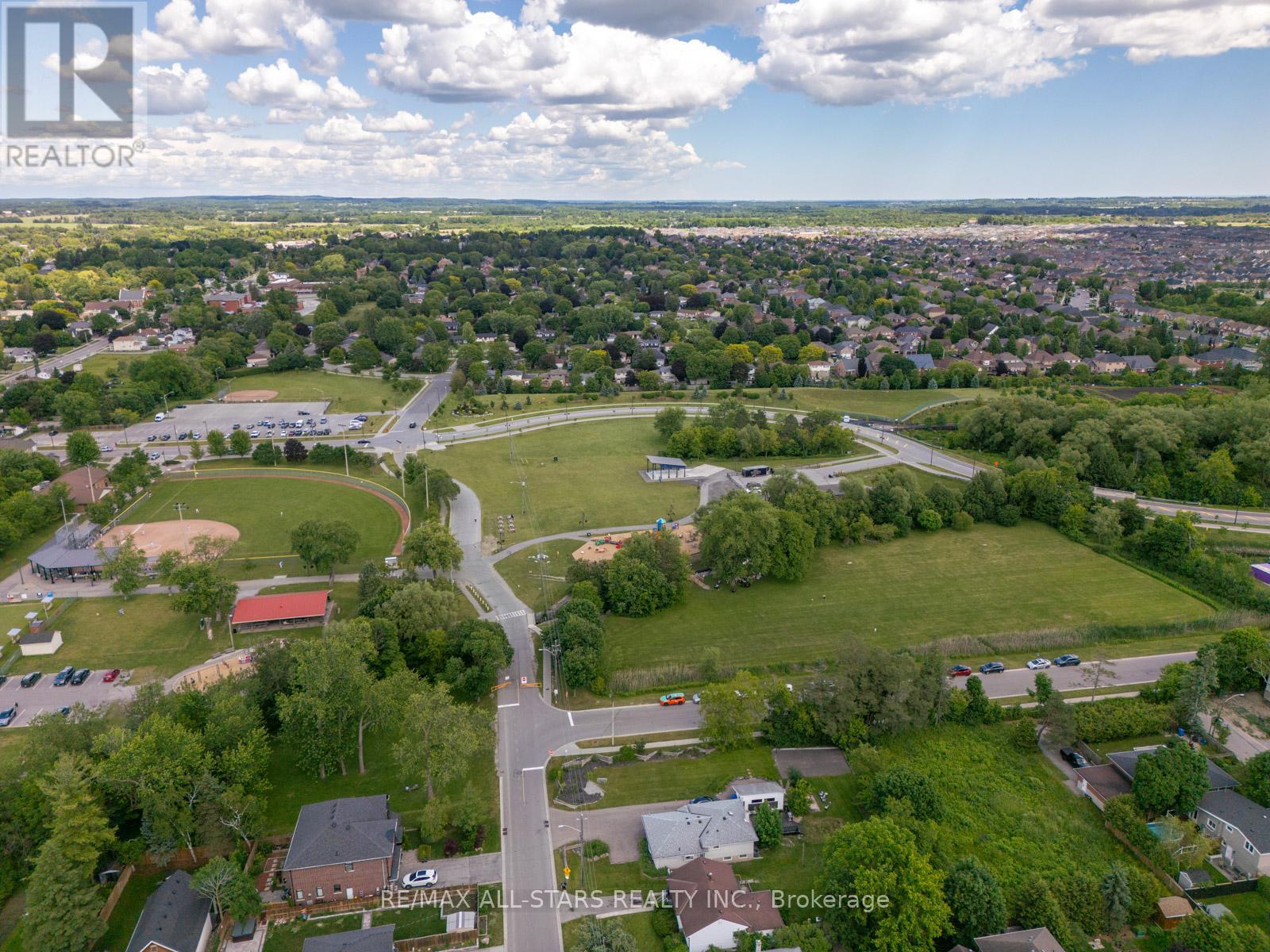 65 O'brien Avenue, Whitchurch-Stouffville, Ontario  L4A 4J8 - Photo 30 - N13474594