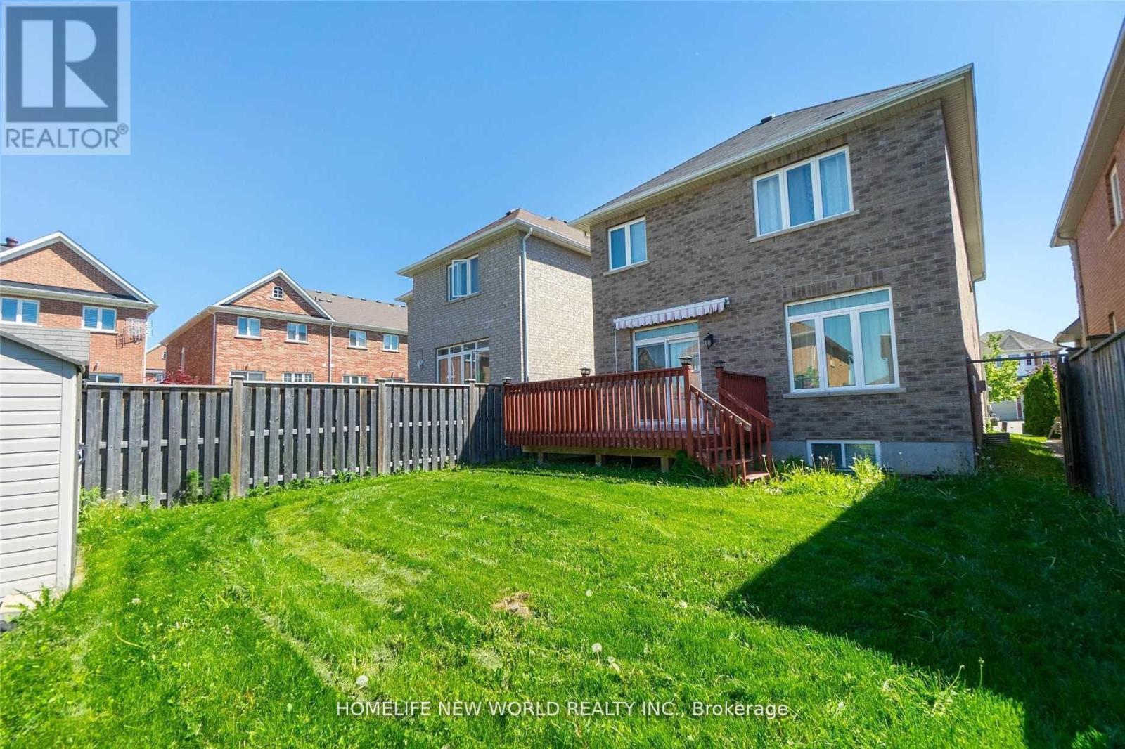 18 Danpatrick Drive, Richmond Hill, Ontario  L4S 2S7 - Photo 14 - N13475016