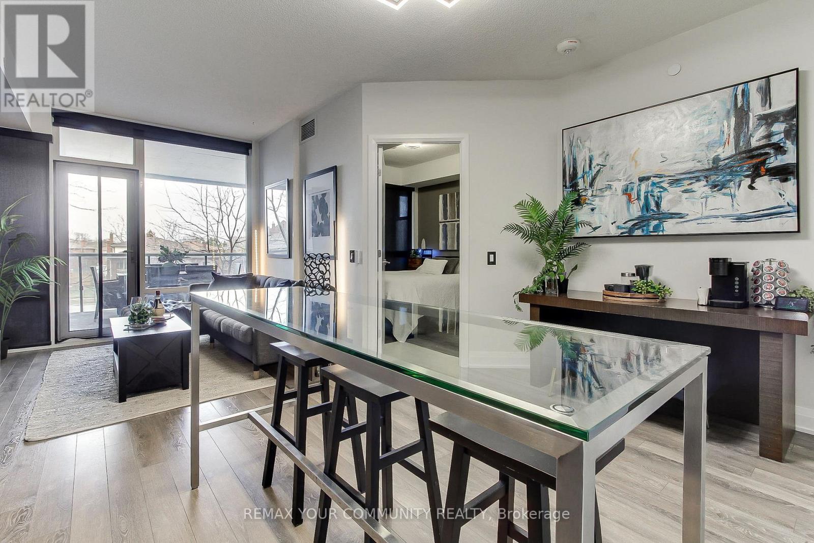 204 - 4800 HIGHWAY 7, Vaughan, Ontario