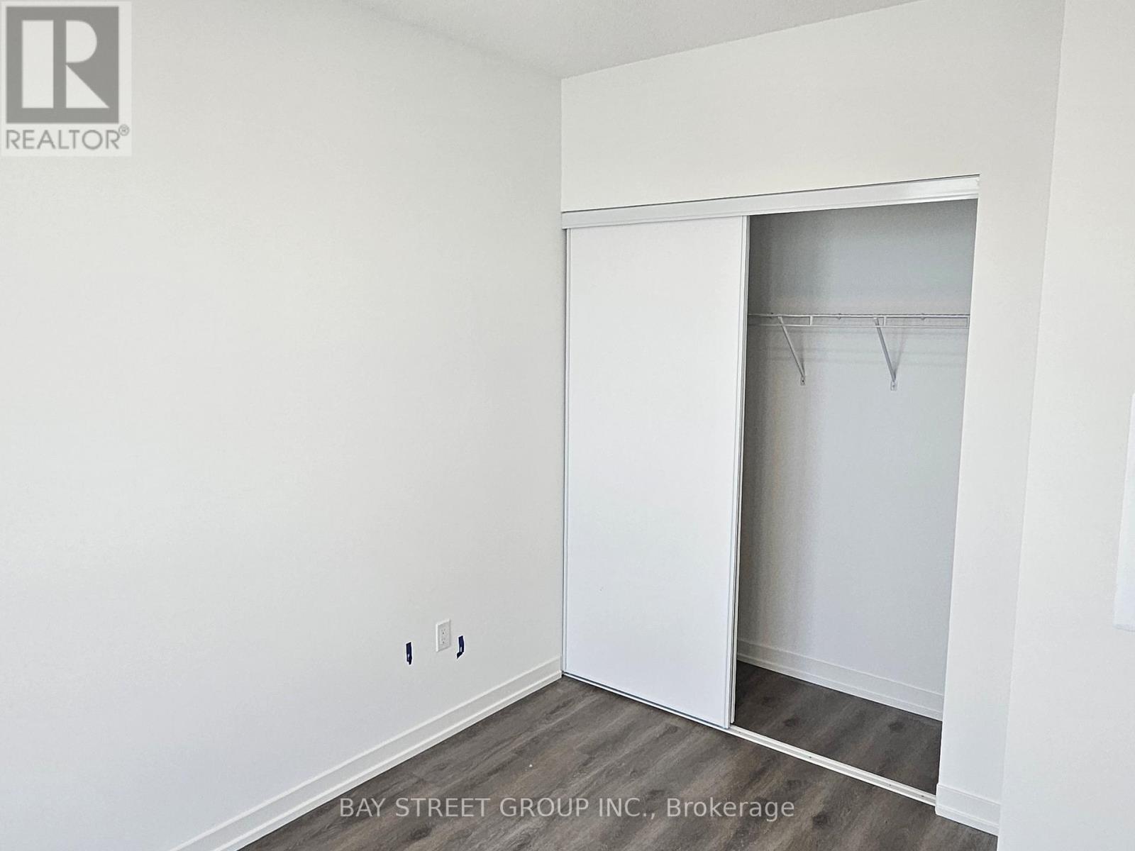 1611 - 28 Interchange Way, Vaughan, Ontario  L4K 0P8 - Photo 13 - N13475268
