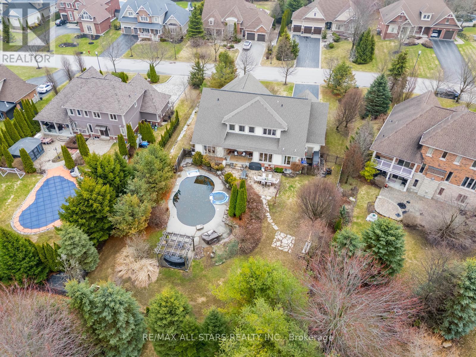74 - 8 Forestgreen Drive, Uxbridge, Ontario  L9P 0B8 - Photo 2 - N13475726