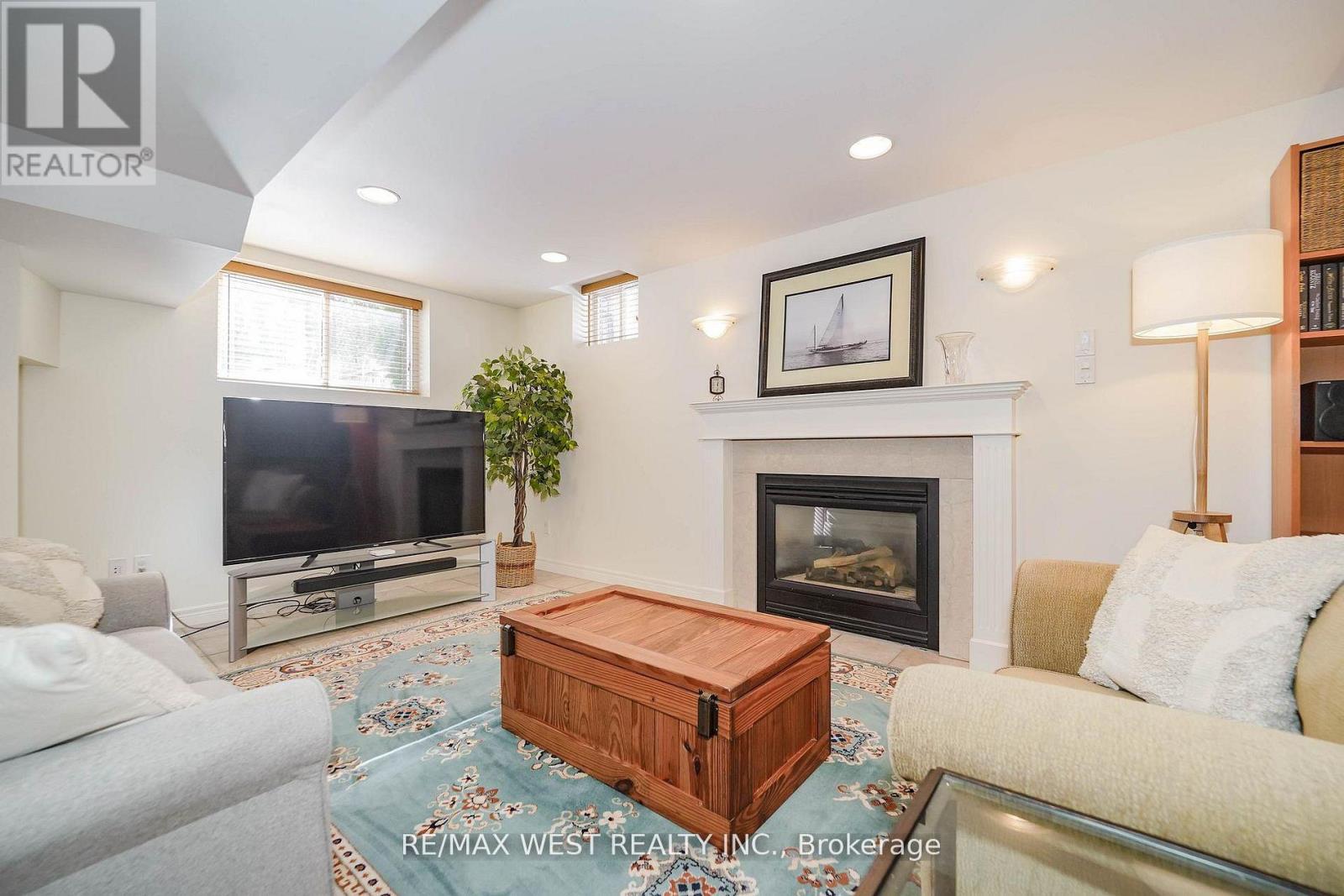 43 Summitcrest Drive, Richmond Hill, Ontario  L4S 1A7 - Photo 20 - N13475292
